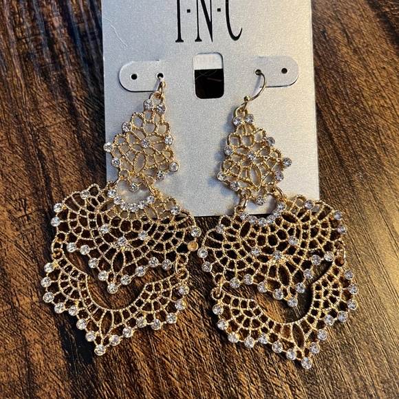 Macys INC Gold & Crystal Lace Chandelier Earrings NWT - Picture 7 of 8